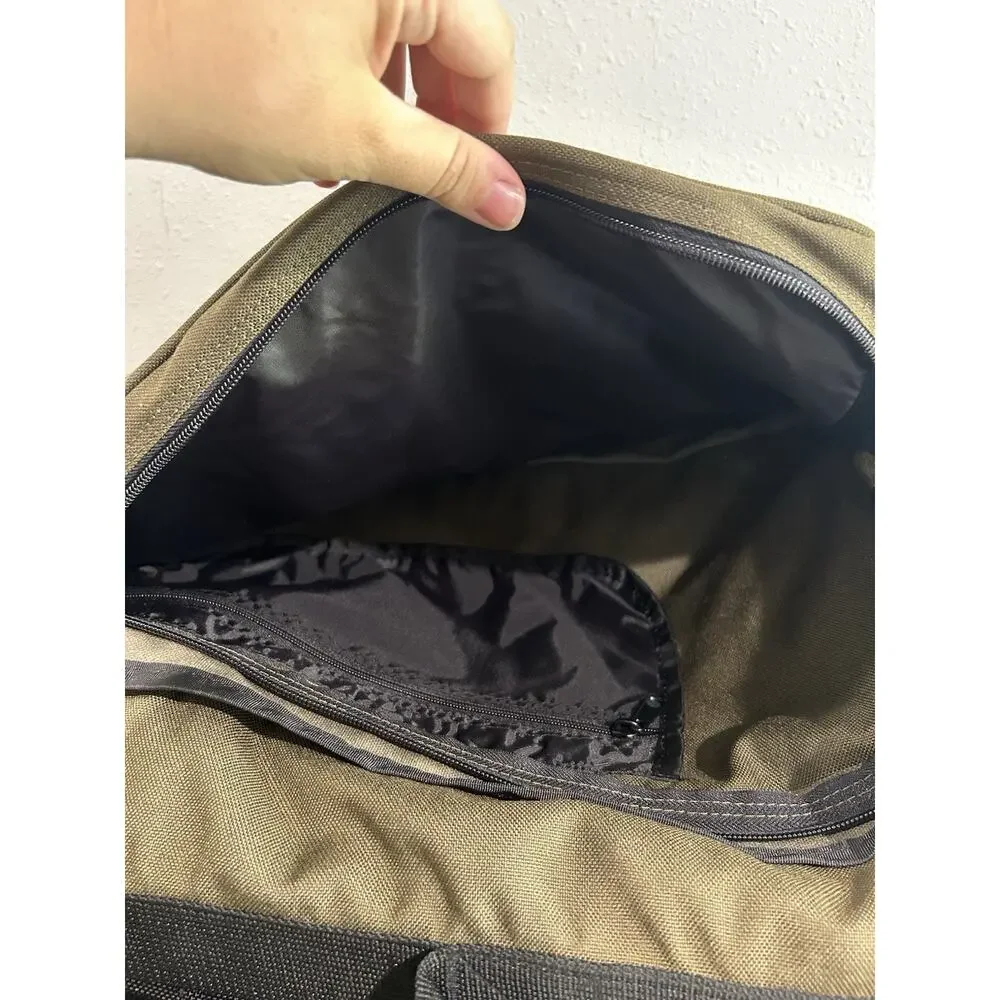 Kelty Pangaea Convertible Garment Bag Travel Luggage Tri Fold Green Zip Pockets